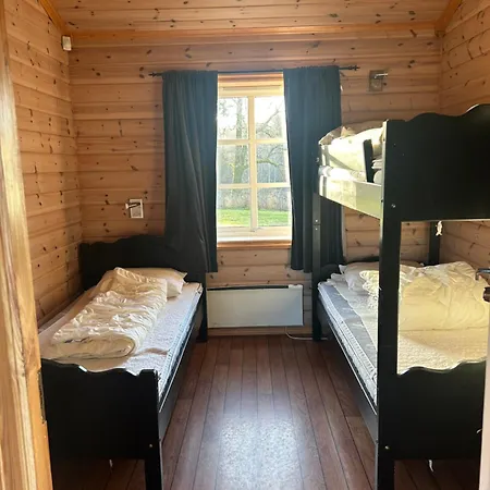 Holmfoss Hytta Дом отдыха *